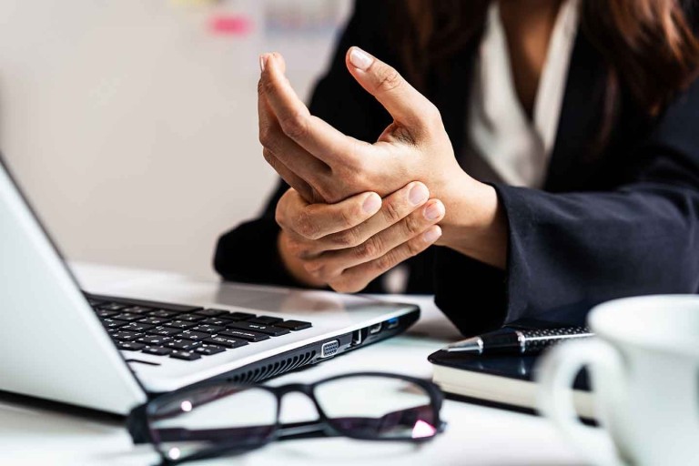 Upper Cervical Chiropractic as a Non-Invasive Solution for Carpal Tunnel Syndrome